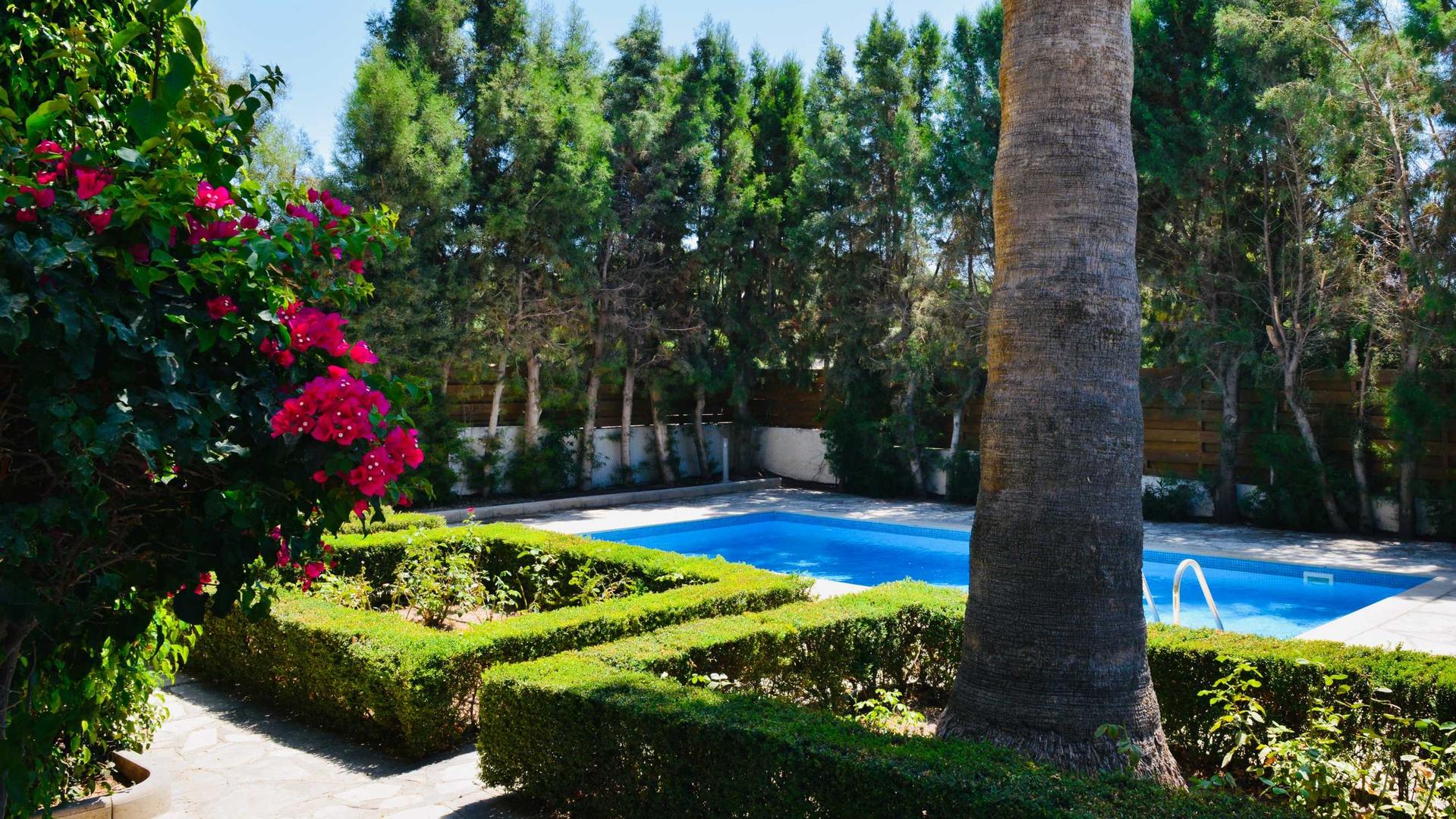 2 - venta casa frente al mar peyia pafos chipre