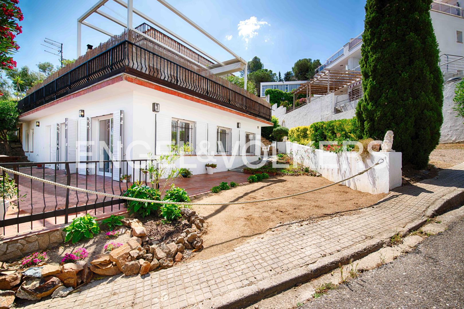 1 - venta apartamento a pie de playa llança - costa brava cataluña españa