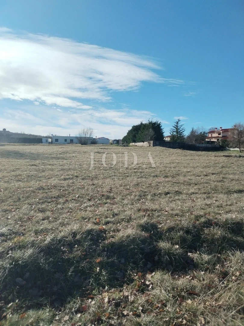 2 - vente terrain labin istrie croatie
