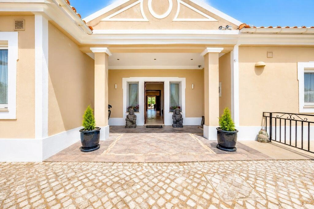 2 - venta propiedad santa bárbara de nexe algarve portugal