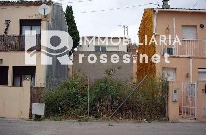 1 - estate for sale in castello d'empuries catalonia spain