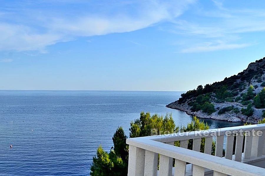 1 - waterfront house for sale in rogoznica šibenik-knin croatia