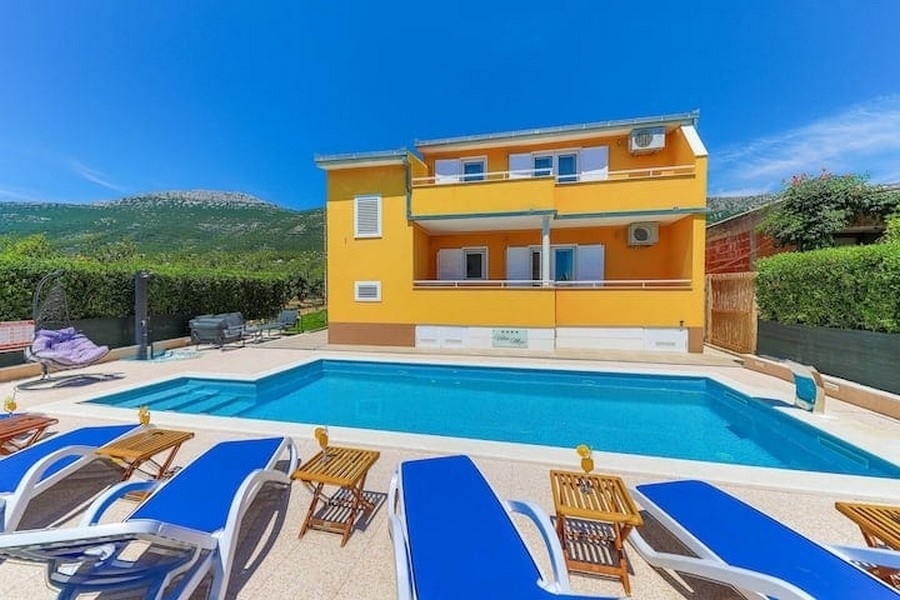 Vendita stabile vista mare