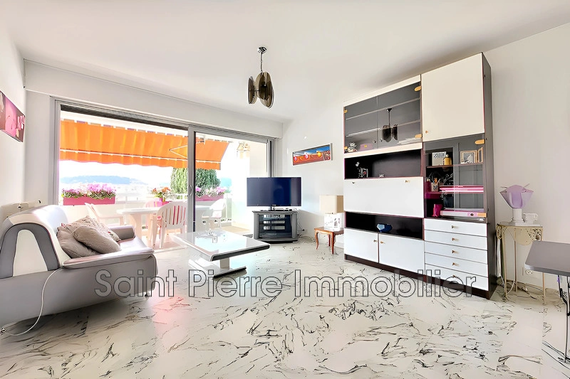 Apartamento con terraza