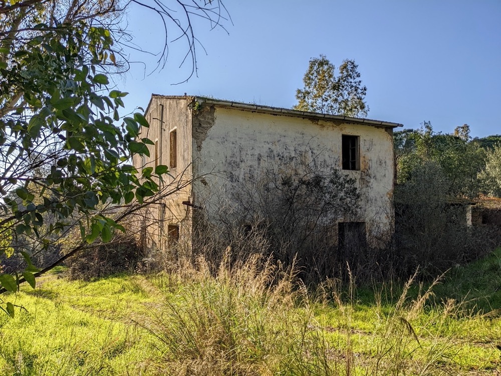 2 - продажа коммерция gavorrano тоскана италия