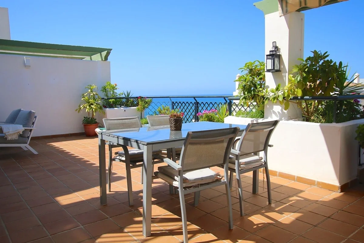 2 - vendita appartamento vista mare calahonda - costa del sol andalusia spagna
