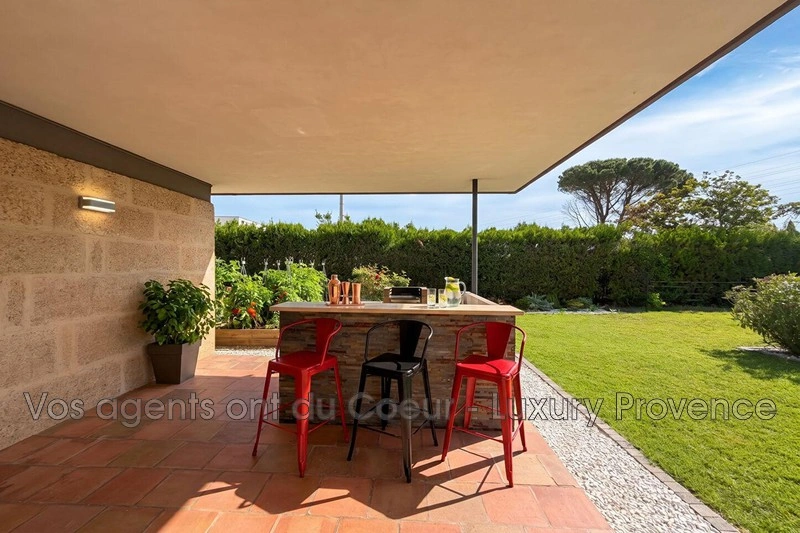 2 - venda casa gardanne bouches-du-rhône frança