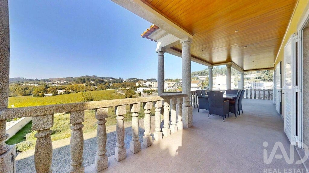 2 - vente villa penafiel région nord portugal