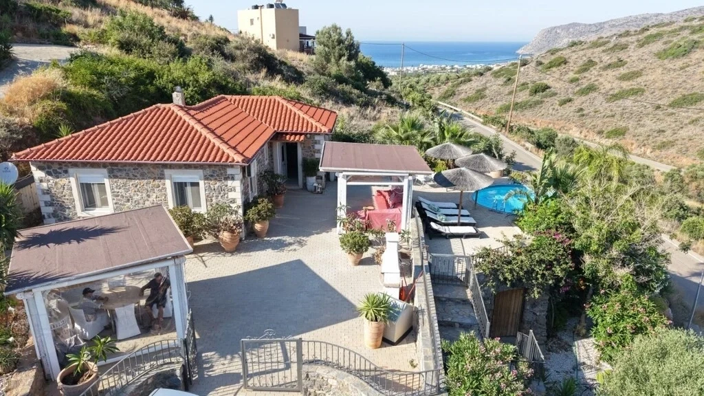 1 - vente villa vue mer mílatos crète grèce