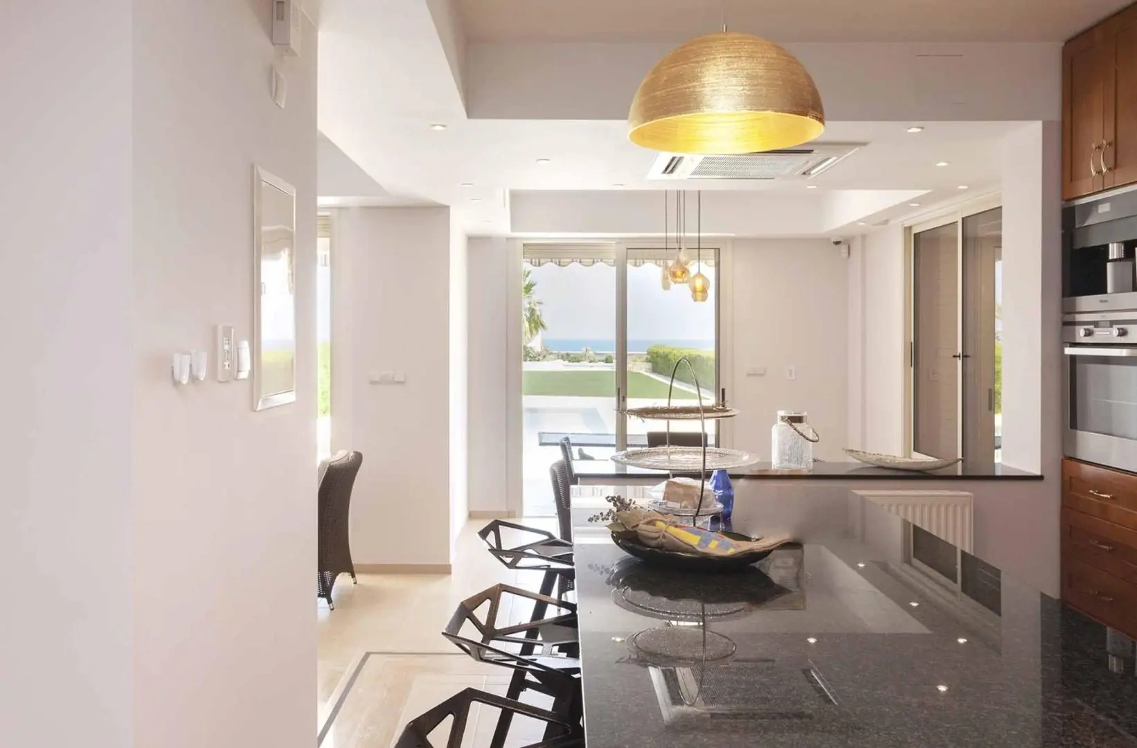 2 - venta apartamento frente al mar larnaca lárnaca chipre