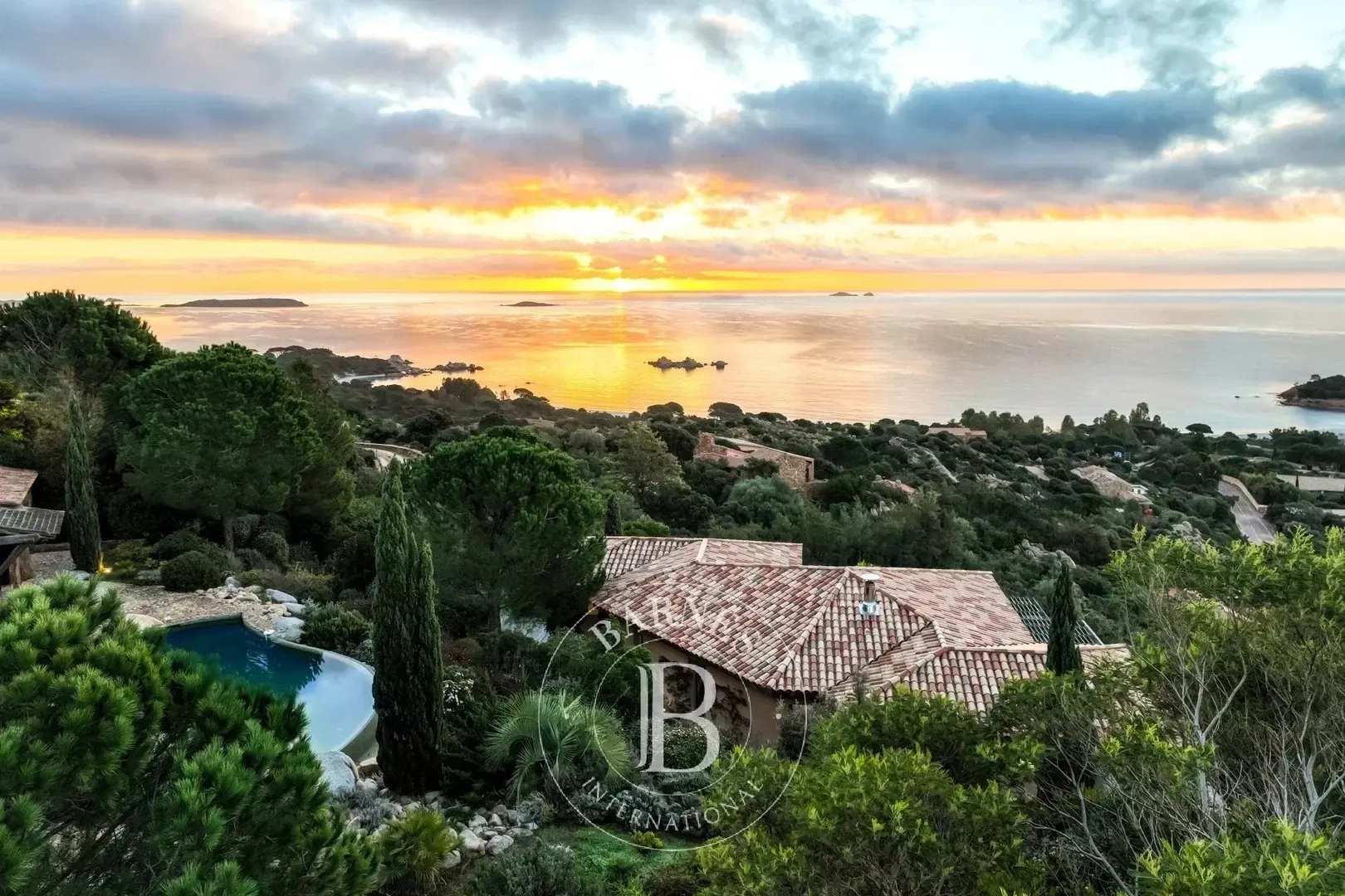 1 - vakantiewoningen te huur huis uitzicht op zee porto-vecchio corsica (south) frankrijk