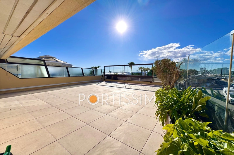 1 - vente appartement plage à pied saint-laurent-du-var alpes-maritimes france