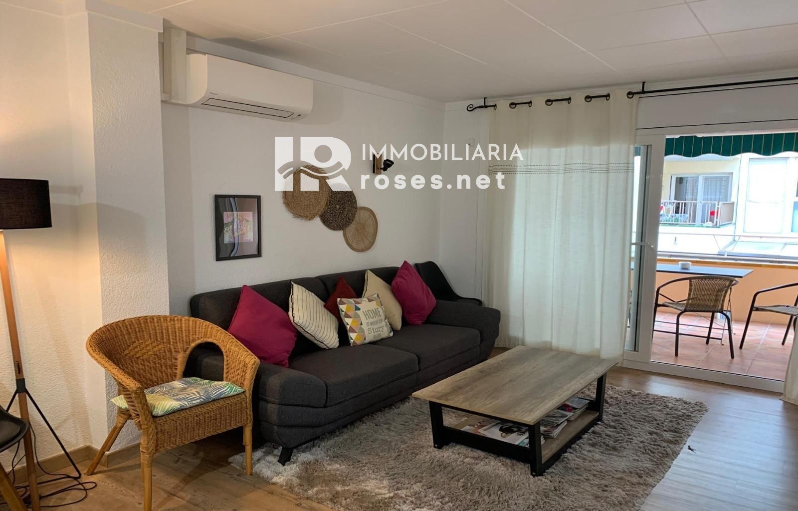 1 - venda apartamento roses - costa brava catalunha espanha