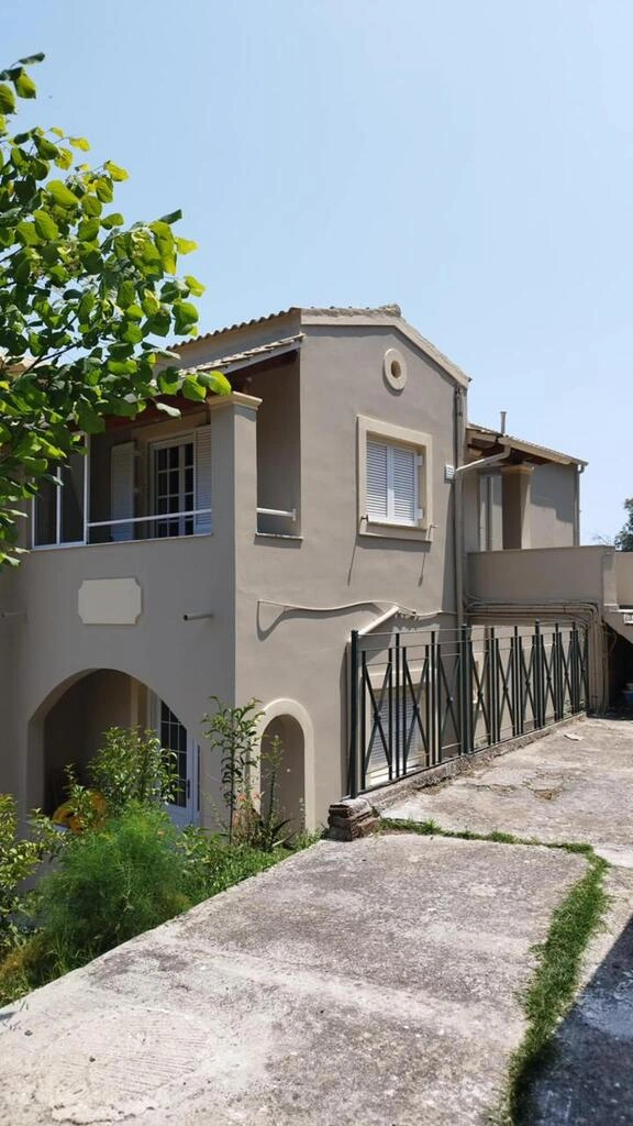 1 - vente maison mesongí îles ioniennes grèce