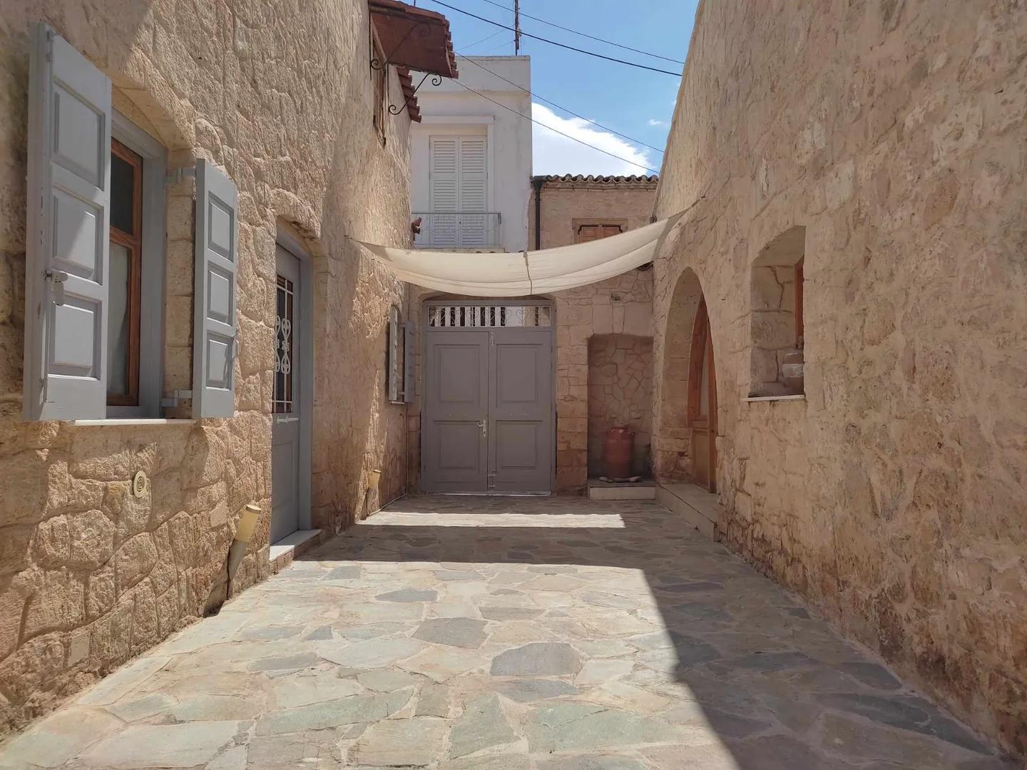 2 - verkauf gebäude aegina attika griechenland