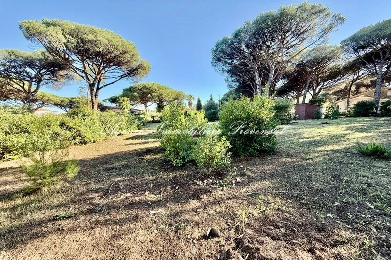 1 - продажа территория sainte-maxime вар франция