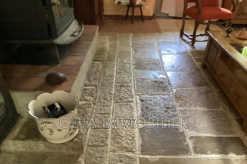 2 - venta casa tourrettes var francia