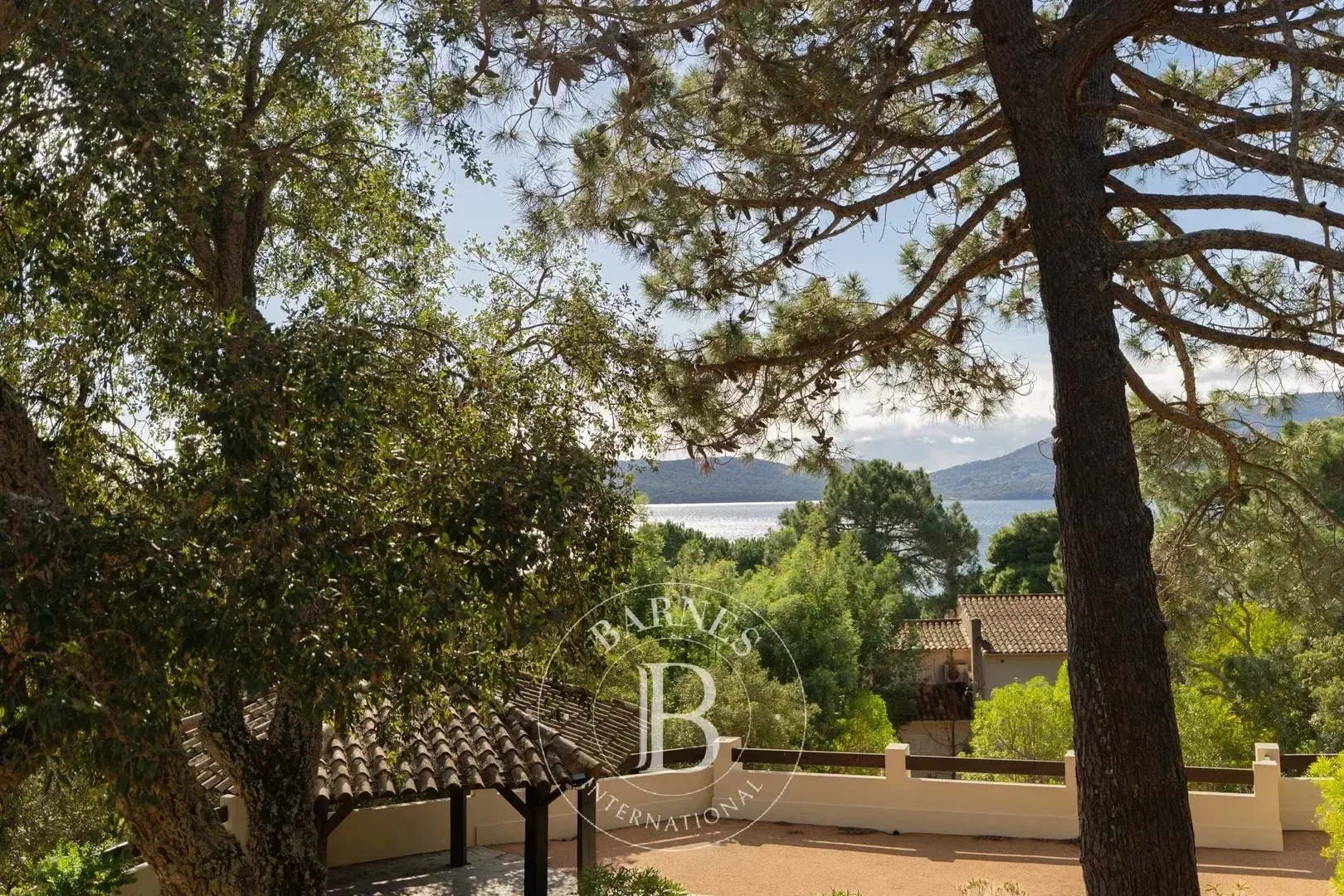 1 - verkoop huis uitzicht op zee lecci corsica (south) frankrijk