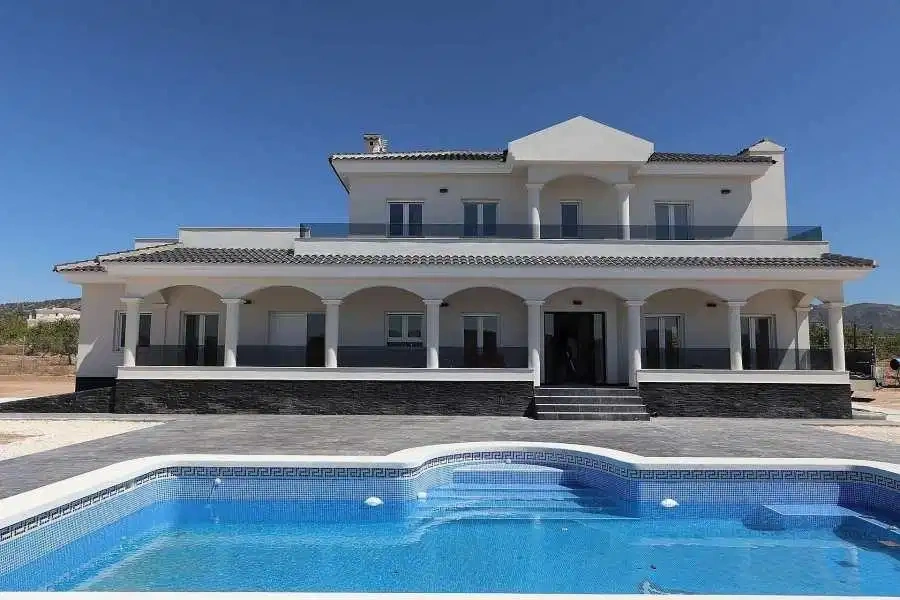 2 - venda casa pinoso comunidade valenciana espanha