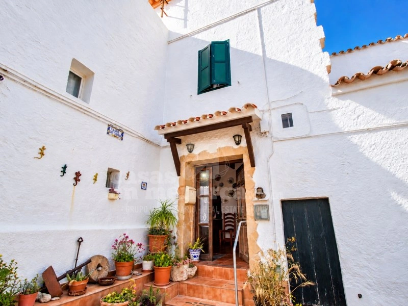 2 - house for sale in es castell minorca - balearic islands spain