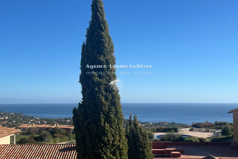 1 - venta apartamento vista al mar les issambres var francia