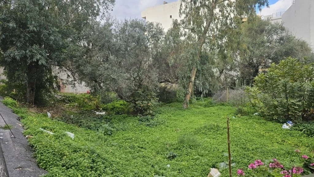 Beach walk Plot of land of 299 m²