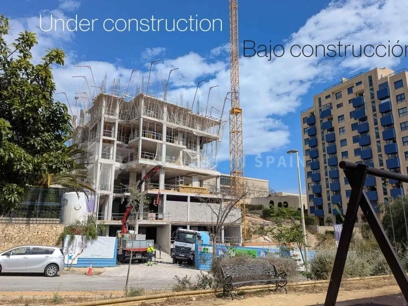 Apartamento con piscina