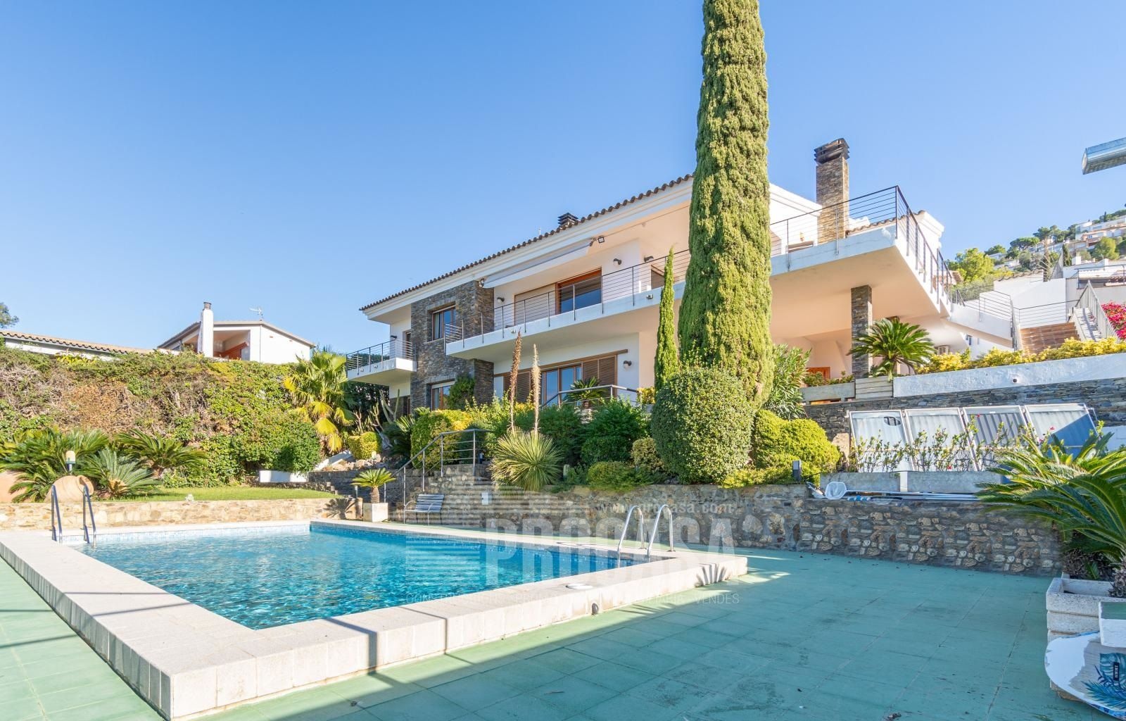 2 - venta casa vista al mar roses cataluña españa