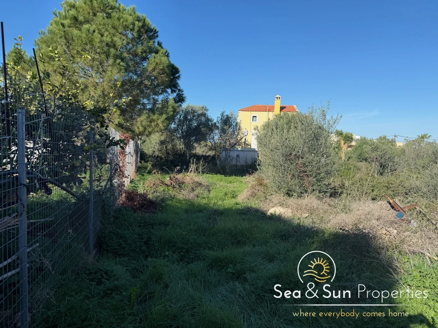 2 - verkoop terrein akrotiri crete griekenland