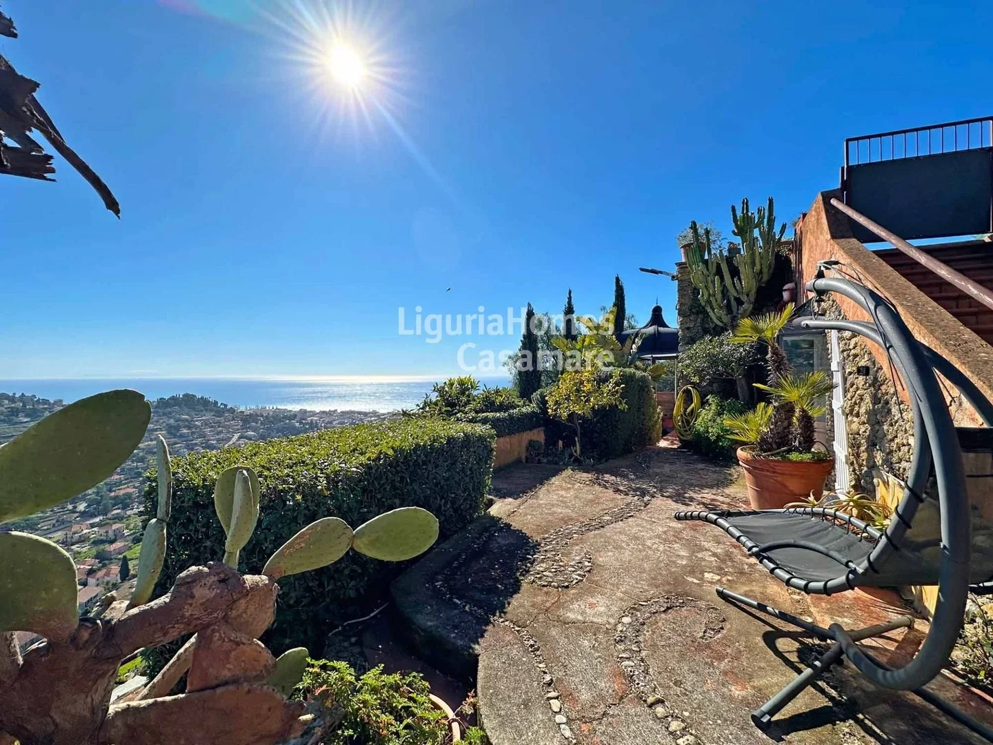2 - vendita casa vista mare bordighera liguria italia