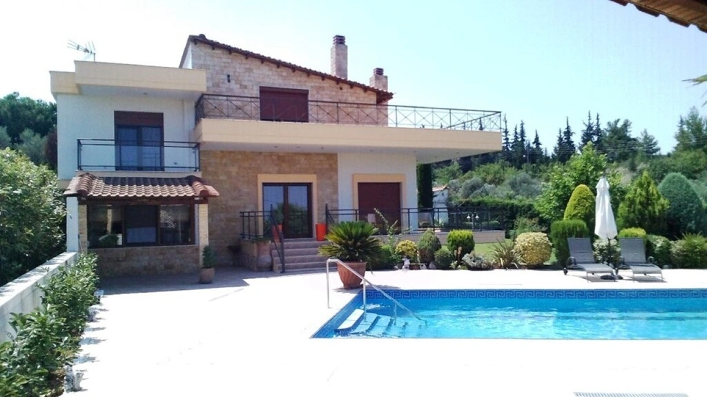 1 - vente maison trílofo macédoine centrale grèce