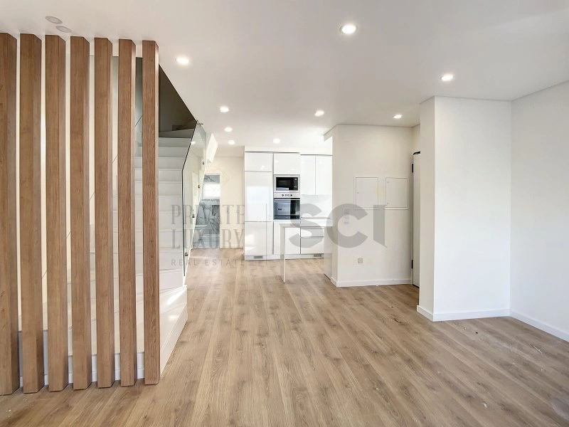 2 - venta casa fernão ferro región de lisboa portugal