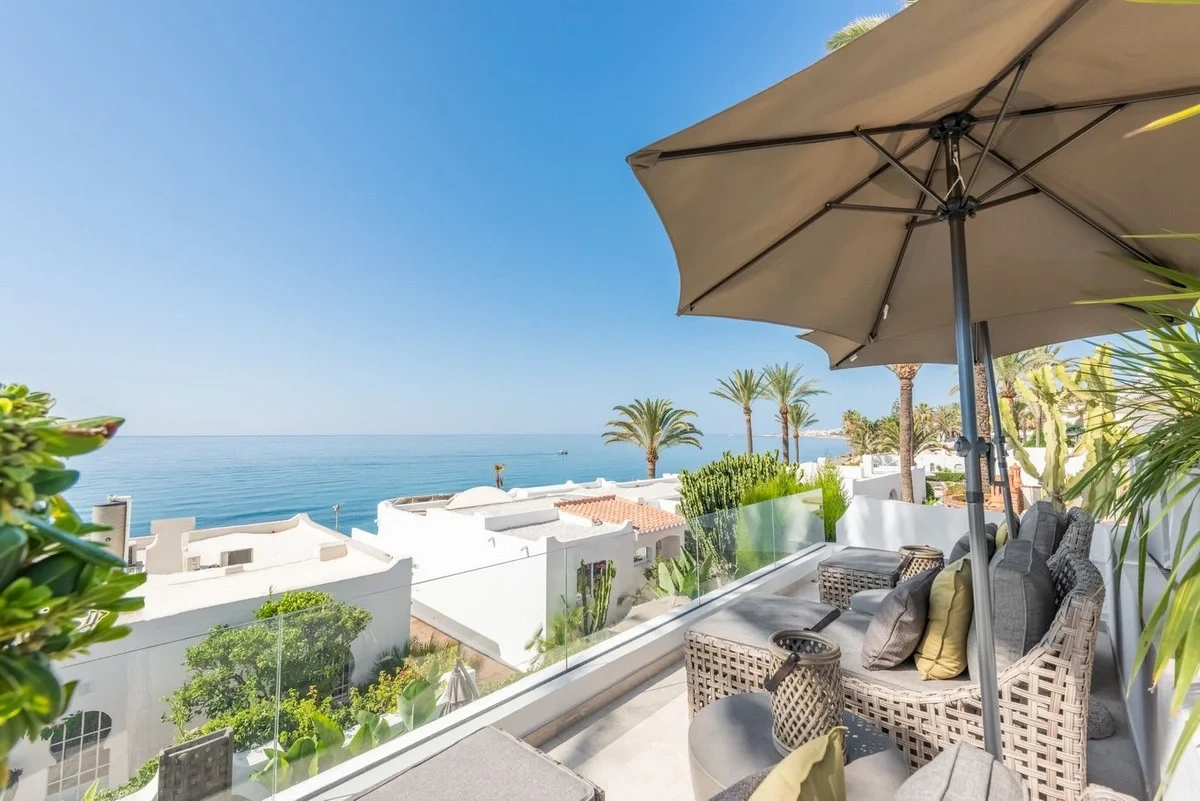 1 - verkoop huis aan het water marbella - costa del sol andalusië spanje