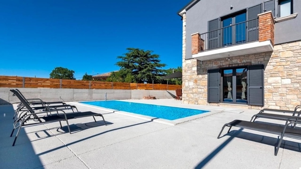 2 - vendita casa vista mare kanfanar istria croazia