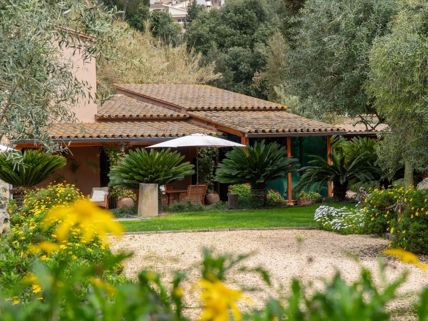 2 - verkoop huis strand to voet santa susanna catalonia spanje