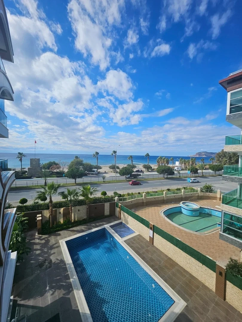 1 - vente appartement pieds dans l'eau alanya antalya turquie
