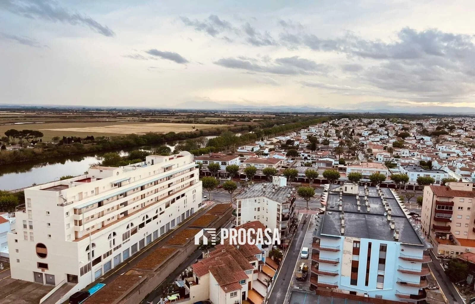 1 - verkoop appartement empuriabrava catalonia spanje