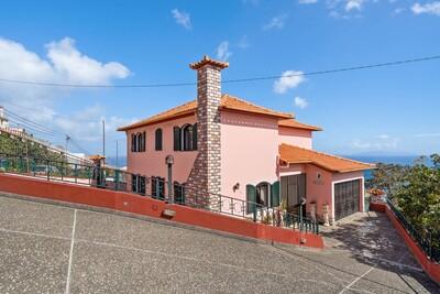 1 - venta casa frente al mar santa cruz madeira portugal