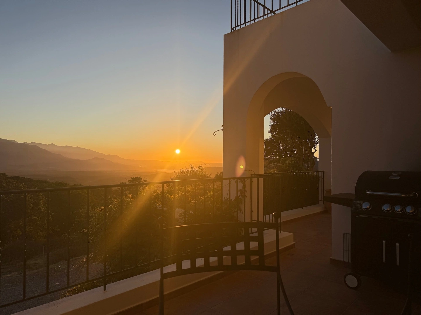 2 - vente maison vue mer kástellos crète grèce
