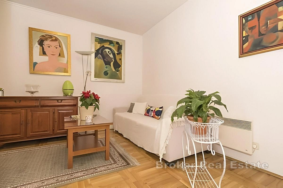 2 - venta apartamento vista al mar omiš split-dalmacia croacia
