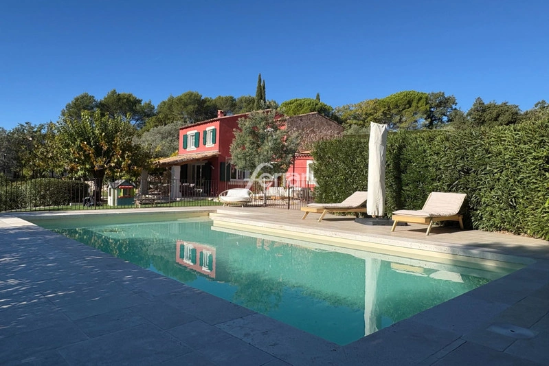 1 - venda casa callas var frança