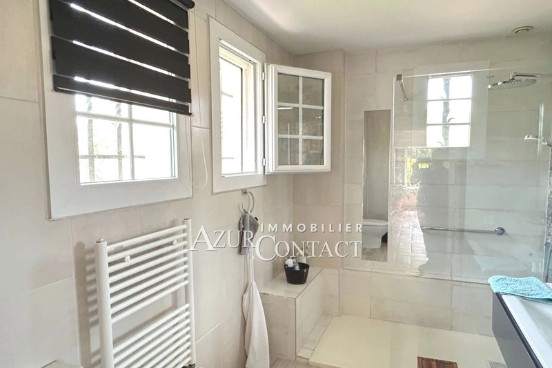 2 - villa for sale in mougins alpes-maritimes france