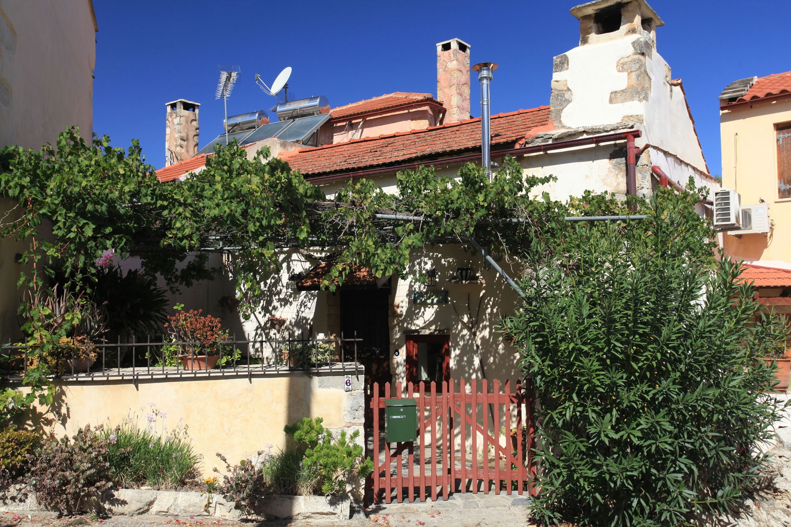 1 - house for sale in vámos crete greece
