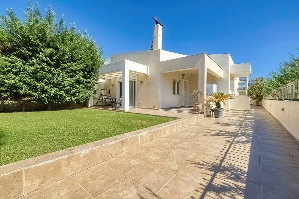 1 - house for sale in asíni peloponnese greece