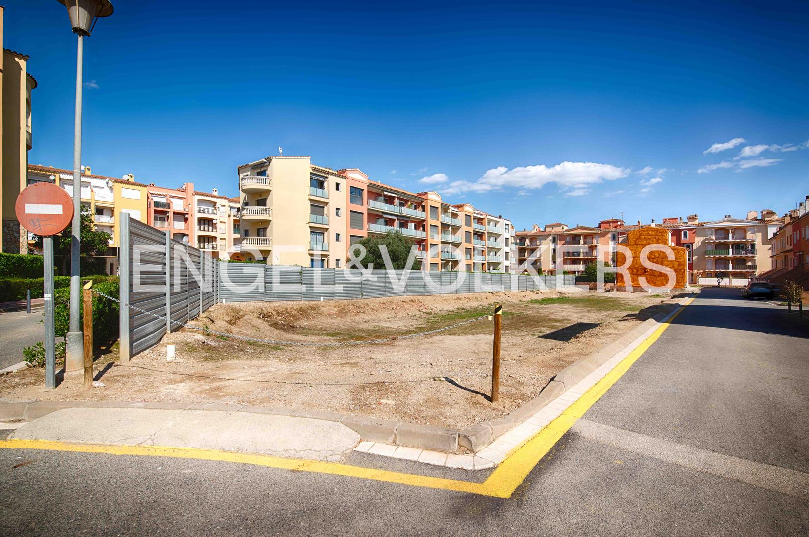 1 - venta terreno empuriabrava - costa brava cataluña españa
