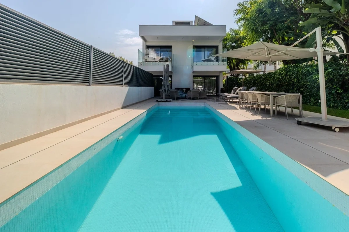 1 - venta casa a pie de playa marbella - costa del sol andalucía españa