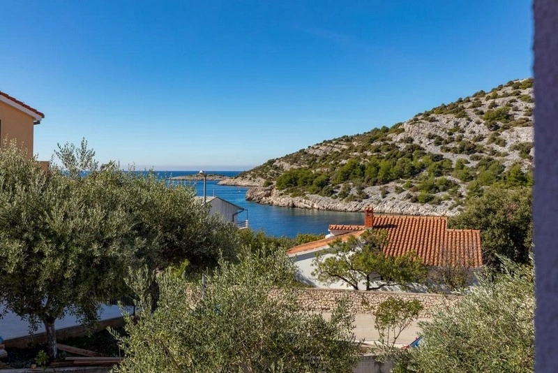 2 - verkauf gebäude meerblick rogoznica šibenik-knin kroatien