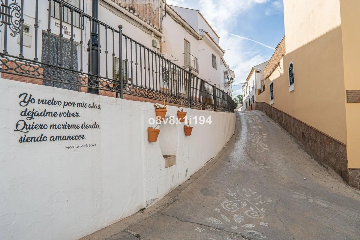 2 - verkauf haus pizarra andalusien spanien