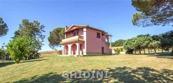 2 - venta propiedad roccastrada toscana italia