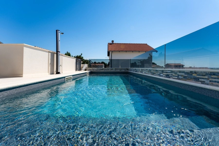 2 - vendita casa vista mare vrsi regione zaratina croazia